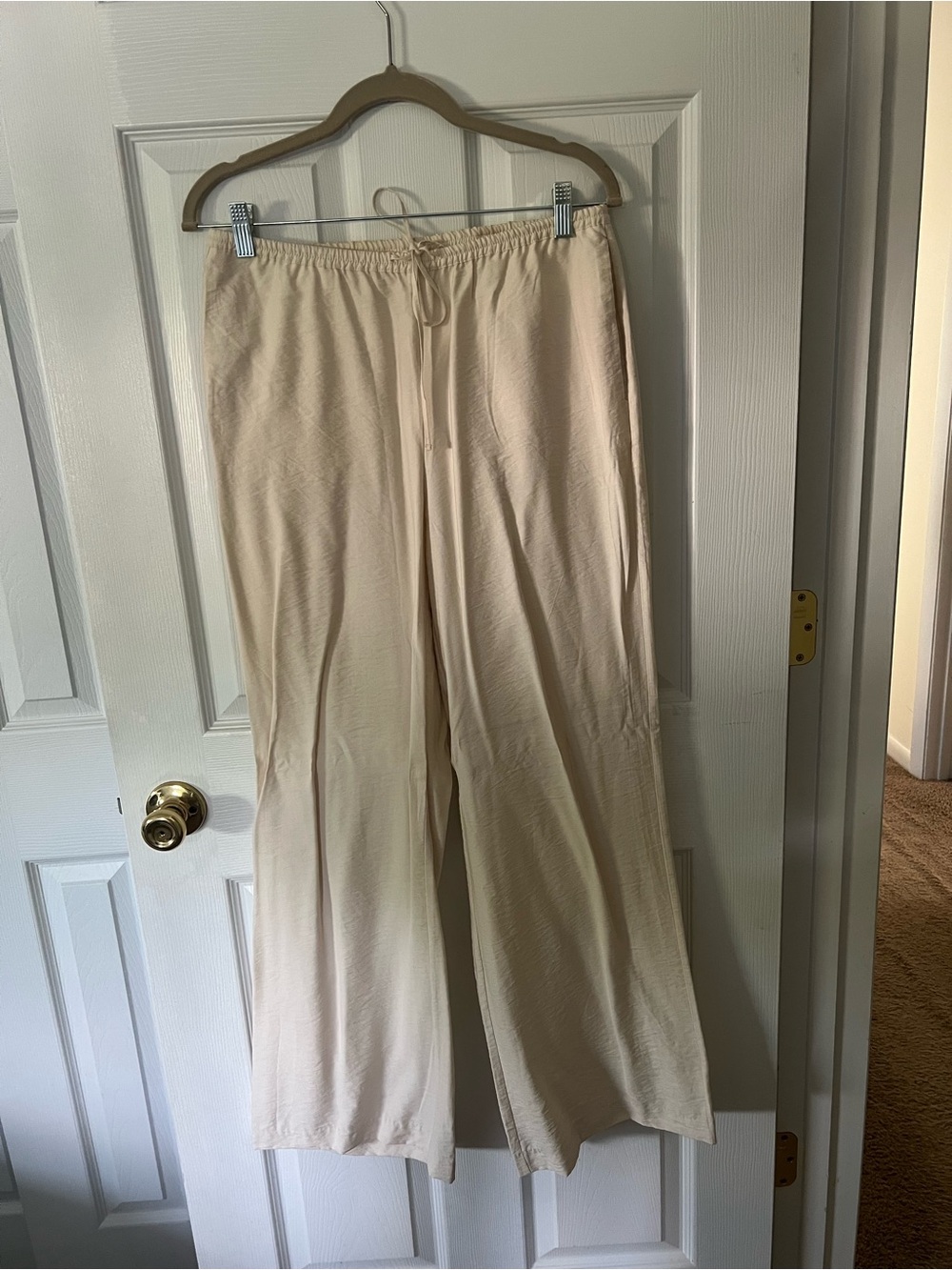 H&M Wide Leg Pull-On Pants in Light Cream